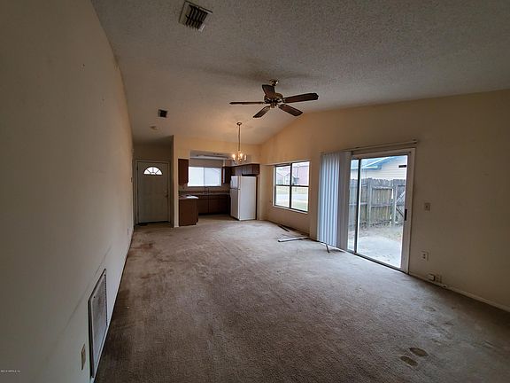 3rd image of 6458 Sierra Dr