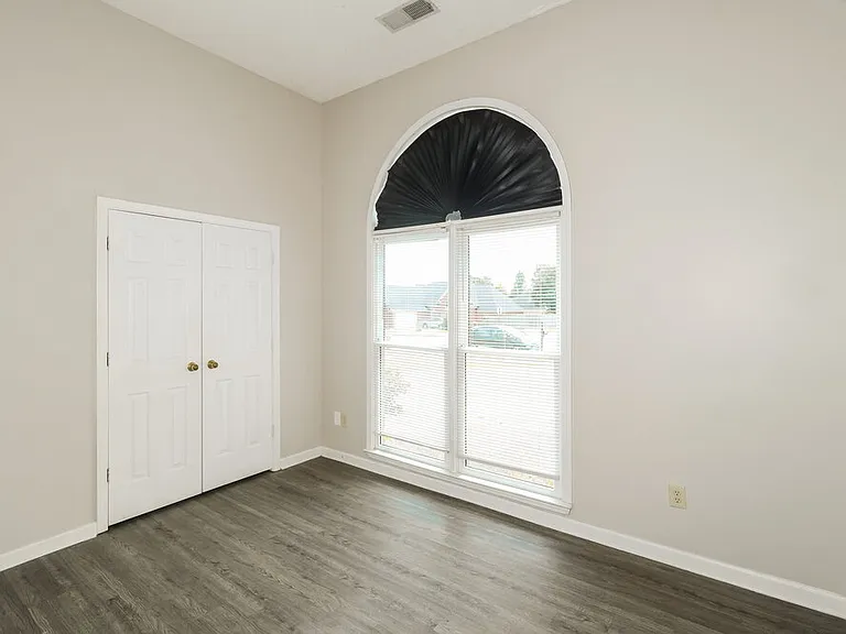 9224 Chimneyrock Blvd — Photo 12