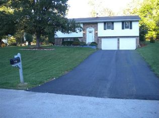 10481 Madonna Dr, Alexandria, KY 41001