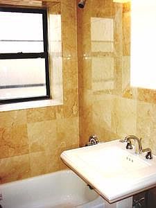 4th image of 321 E 10th St