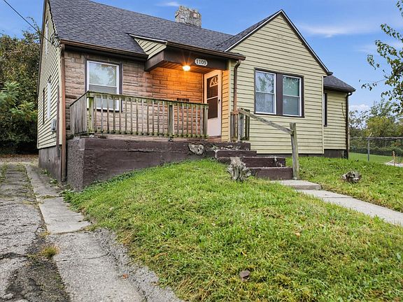 2nd image of 1105 Regent Ave