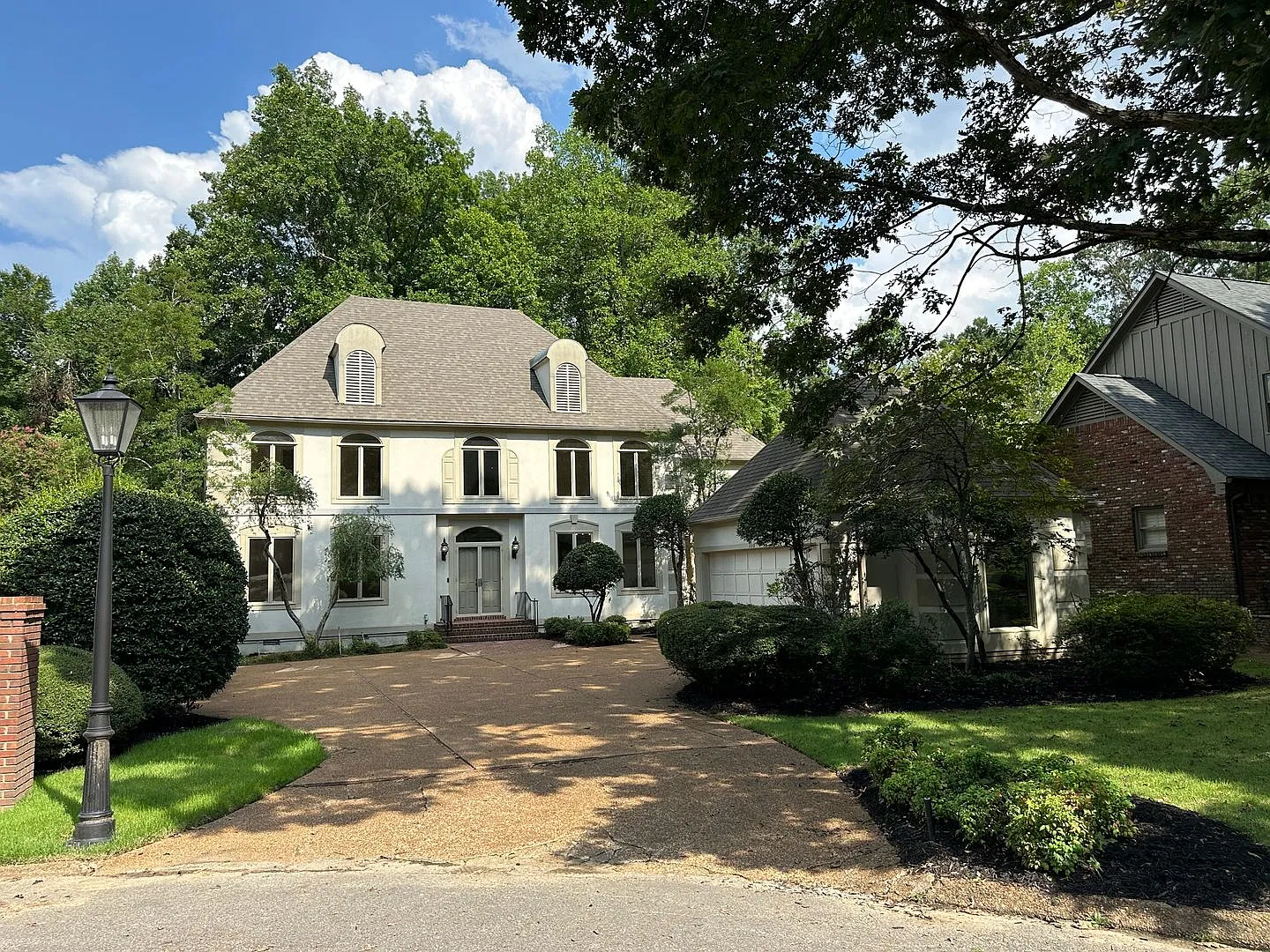 Rare Garden of River Oaks Home! 4000 sq ft! Guard Gated community! Pets are owner approval only, ... — Photo 1