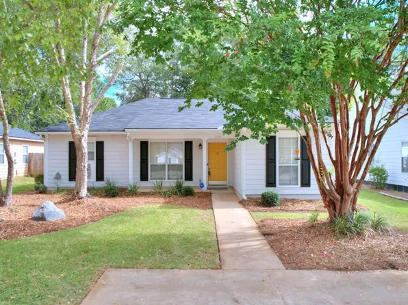2425 Schley Ave, Albany, GA 31707