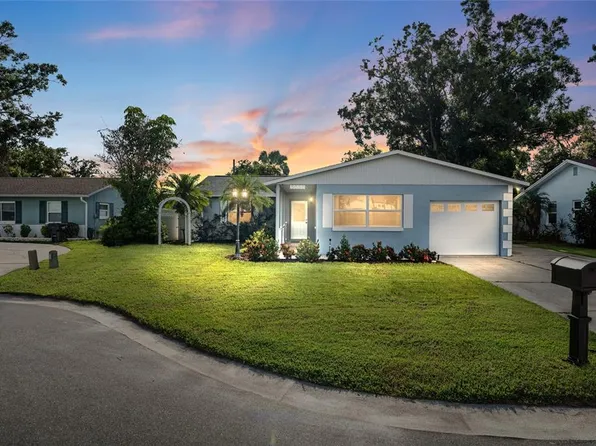 5050 45th St N, Saint Petersburg, FL 33714