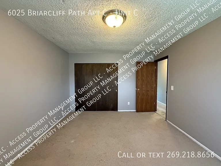 6025 Briarcliff Path #C — Photo 12