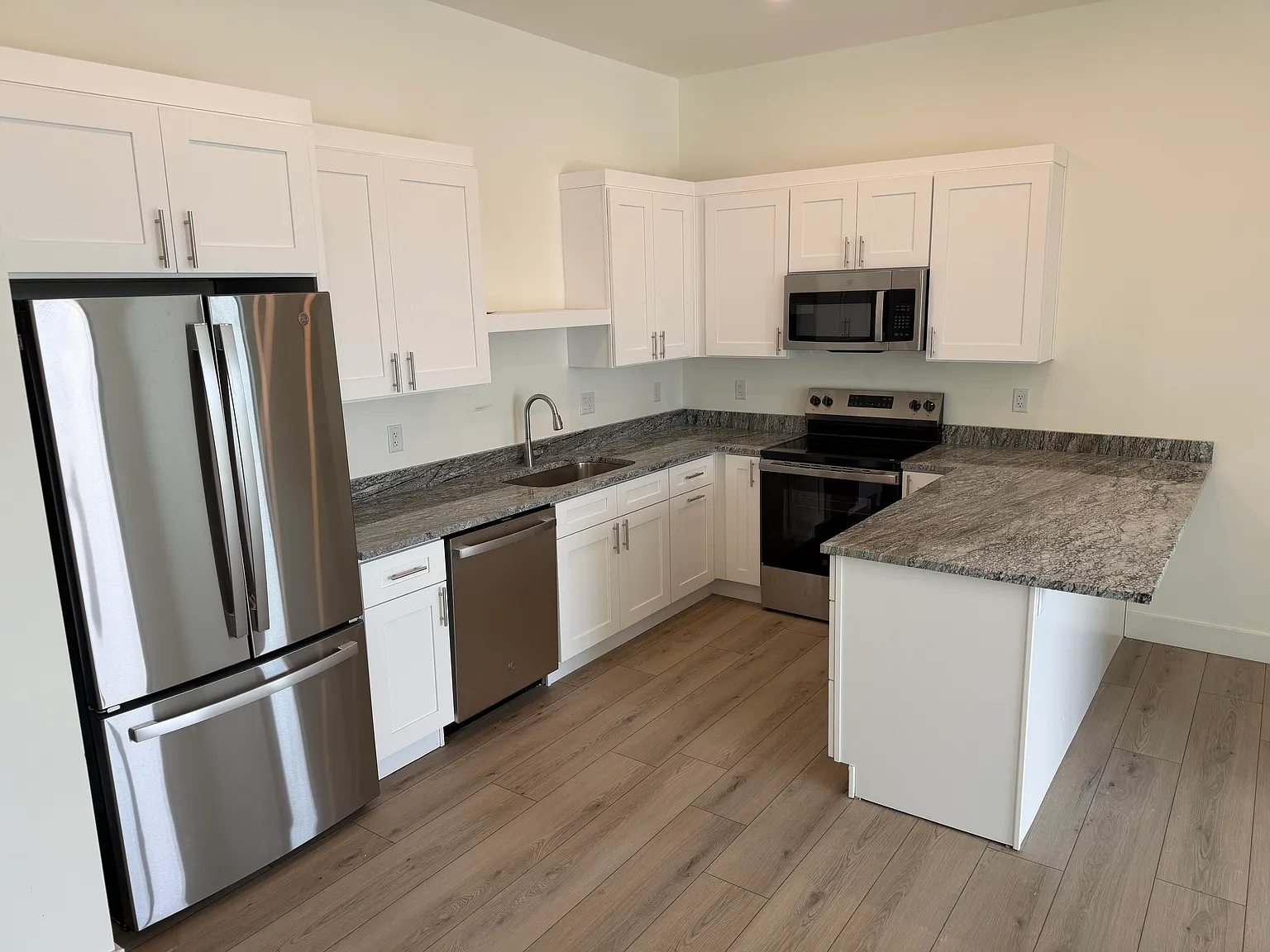 The Flats at Deep Creek — Photo 4