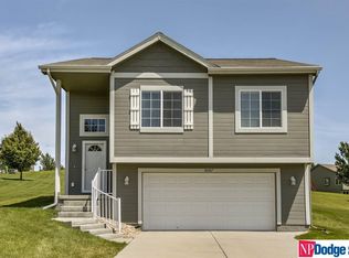10407 Lewis And Clark Rd, Bellevue, NE 68123
