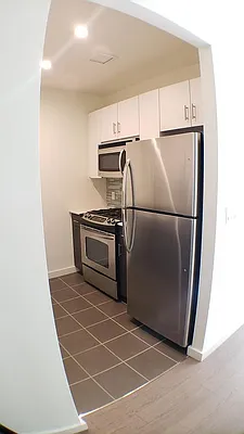 Rented by Greystar | media 2