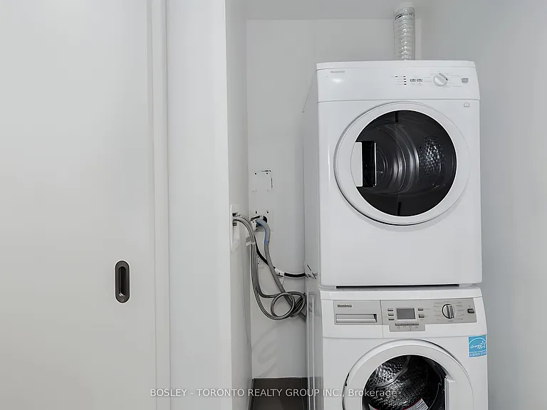 60 Colborne St #214 — Photo 32