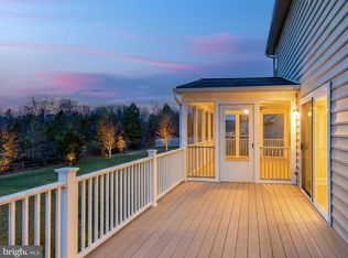 13400 Oaklands Manor Dr, Laurel, MD 20708