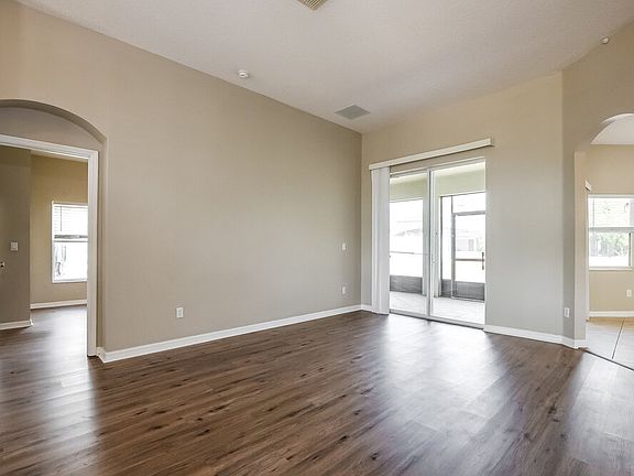 3rd image of 2730 Star Grass Cir