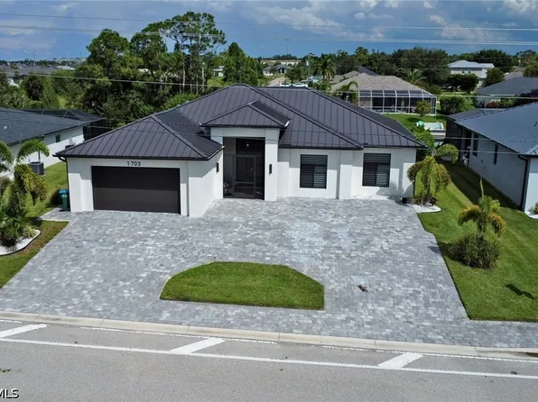 1703 Surfside Blvd, Cape Coral, FL 33991