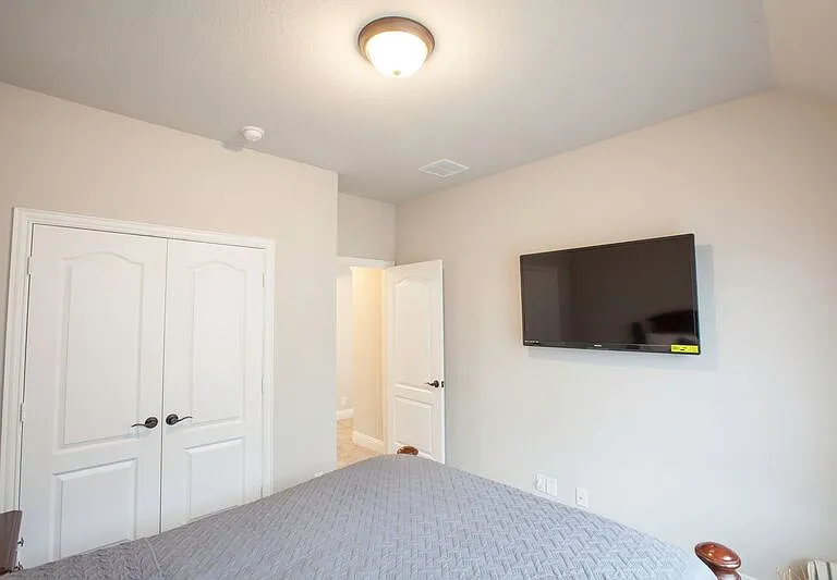1501 Laurence Ln — Photo 25