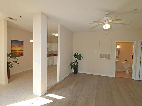 5th image of 2520 Friedland Pl APT 202