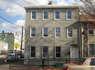 71 Mill St, Paterson, NJ 07501