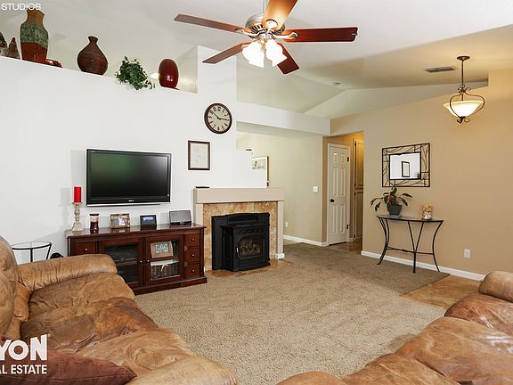 3rd image of 3981 Magnolia Hills Dr