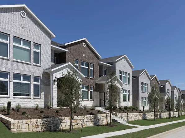 The Villas at Town East