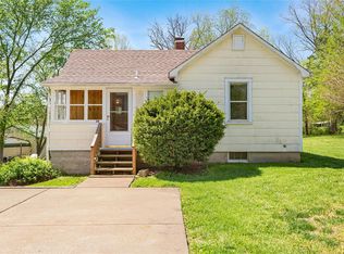 30 Neal Ln, Defiance, MO 63341