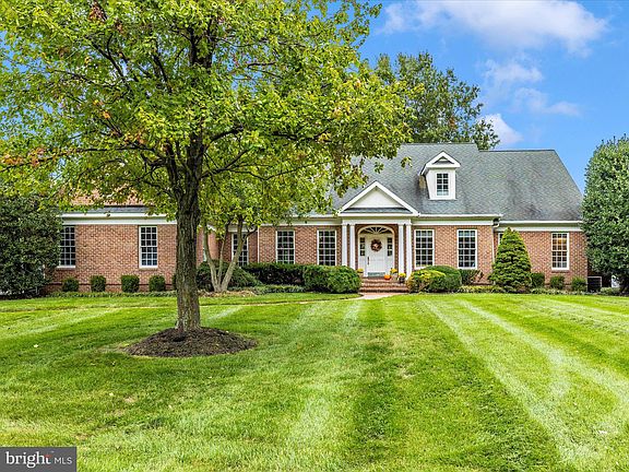 2nd image of 305 Keene Farm Ln