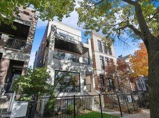 1228 W Melrose St #1, Chicago, IL 60657