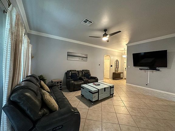 4th image of 2409 Handlin Dr