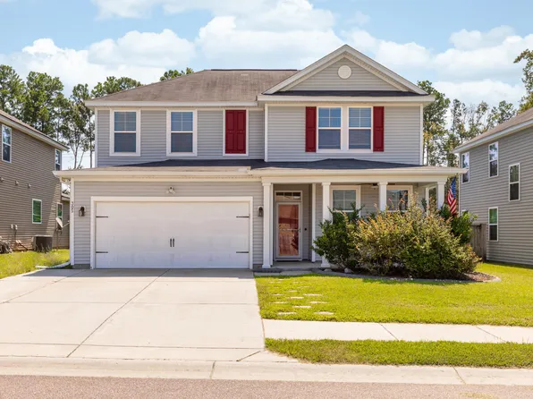 305 Gallant Fox Ct, Moncks Corner, SC 29461