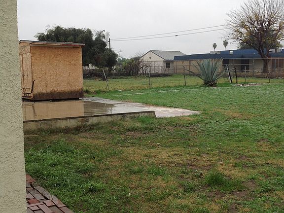 3rd image of 1608 S Sultana Ave