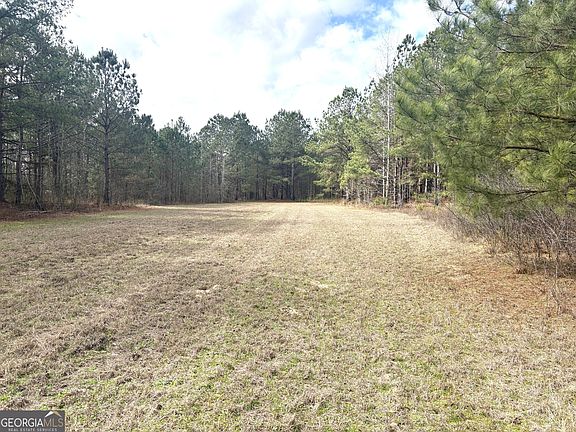 4th image of L7 W Quaker Rd