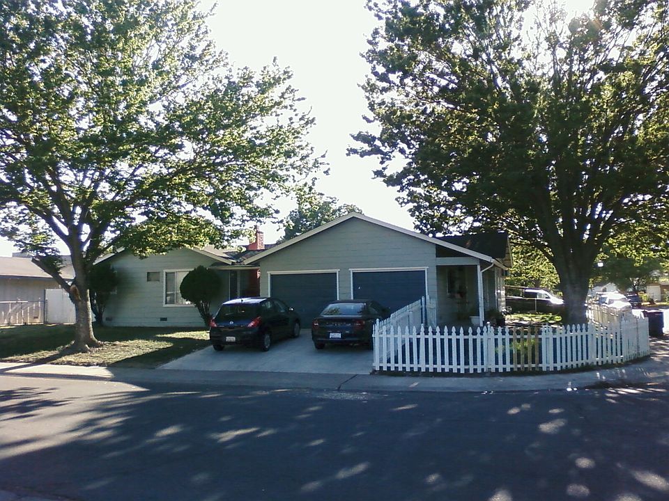 1st image of 2294 Kenworthy Way