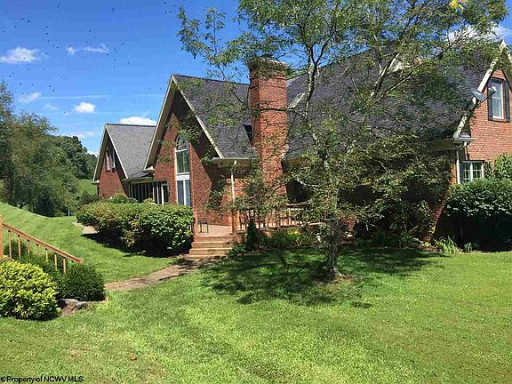 3rd image of 161 Cooing Dove Dr
