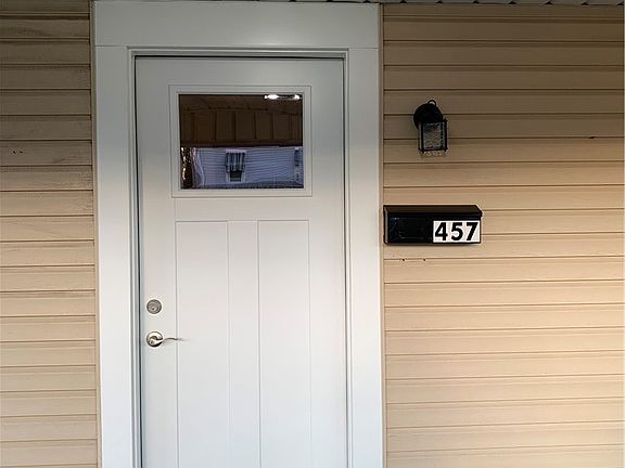 5th image of 457 2nd St NW