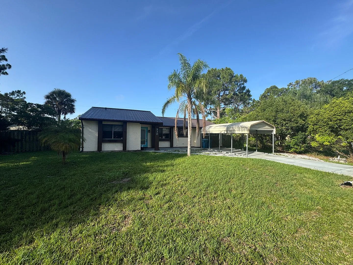 3 Bedroom 1 Bath Home with Fully Fenced Backyard for Rent in SE Palm Bay — Photo 1