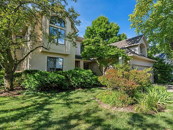 3rd image of 5421 Wellston Ct