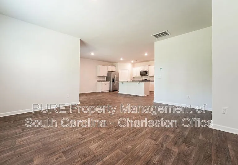 142 Summit View Dr — Photo 5