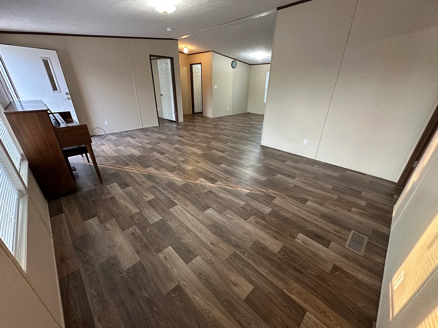 2 bed, 1660 sqft, $1,350 — Photo 3