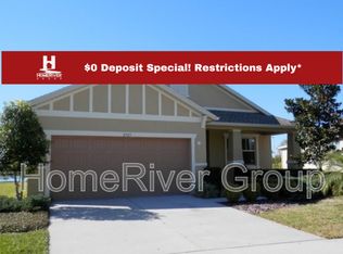 2925 Winglewood Cir, Lutz, FL 33558
