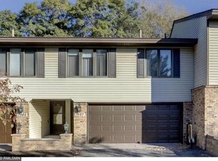 1987 Mesabi Ave E, Maplewood, MN 55109