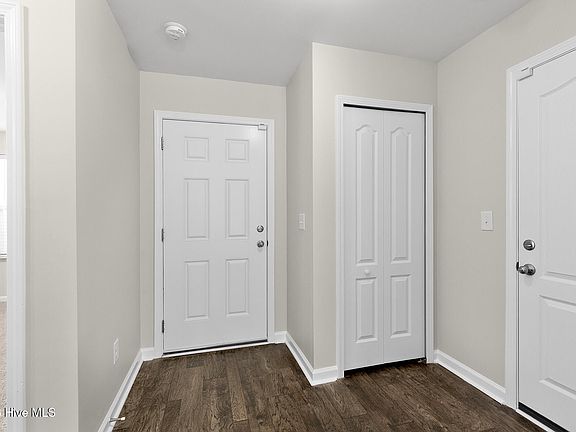 4th image of 1828 Simonton Drive