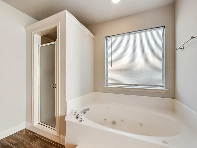 8028 Texridge Dr — Photo 11