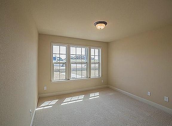5th image of 5808 Burgundy Rose Dr