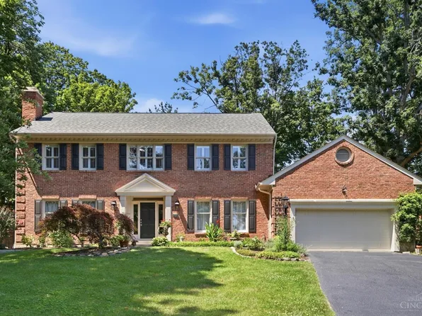 8380 Susanwoods Ct, Cincinnati, OH 45249