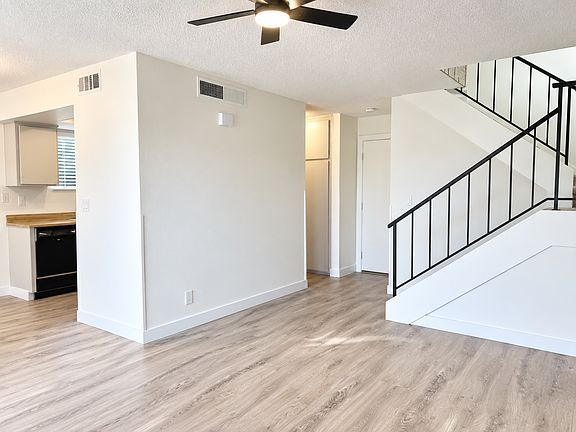 3rd image of 4346 Caliente St