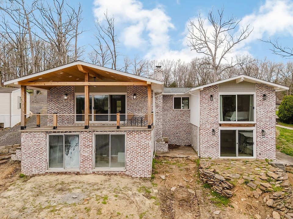 1st image of 2930 Egyptian Hills Dr