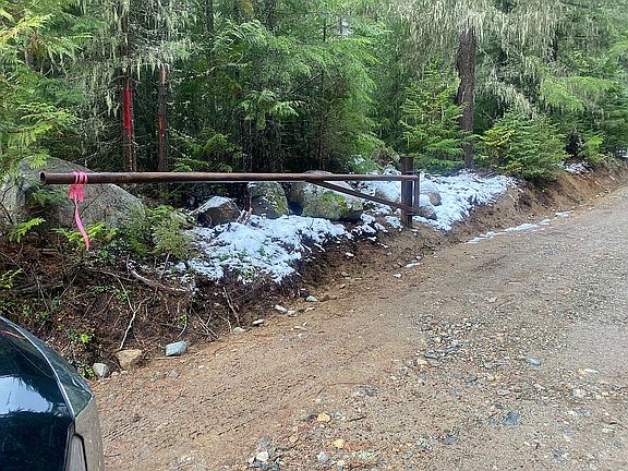 3rd image of 0 Huckleberry Rd