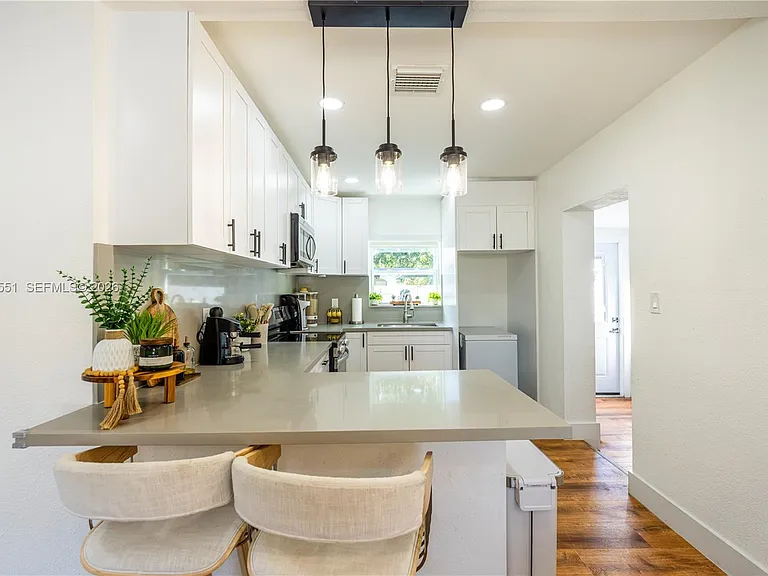 10050 SW 171st St — Photo 11