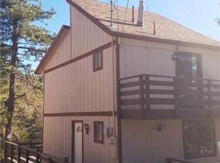 33371 Forrest Dr, Arrowbear, CA 92308