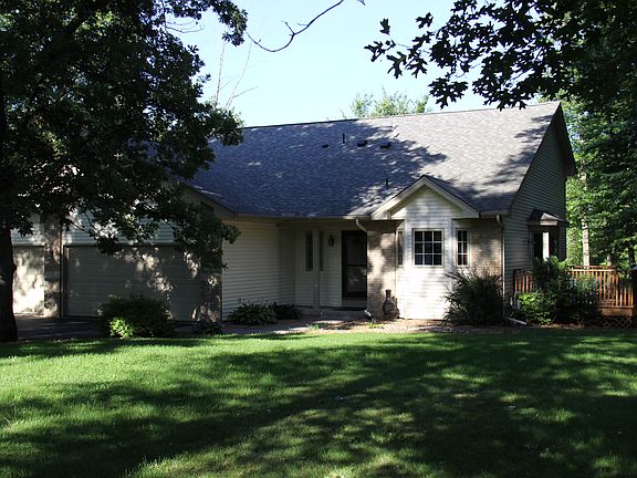 4th image of 20821 Austin St NE