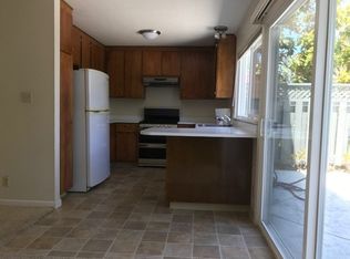 965 Diaz Ln, Foster City, CA 94404