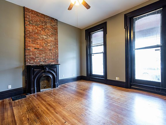 5th image of 1142 S 6th St APT 1