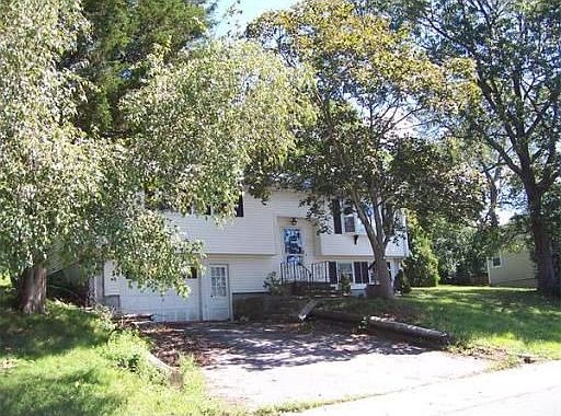 2nd image of 22 Purdue Dr
